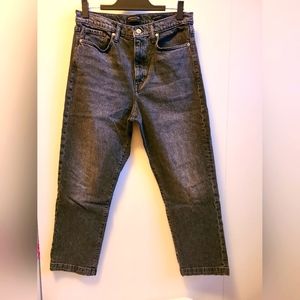 Banana Republic High-Rise Straight Cropped Mom Jeans